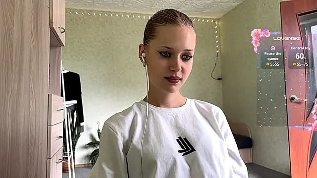 ZaidaSchwarten live