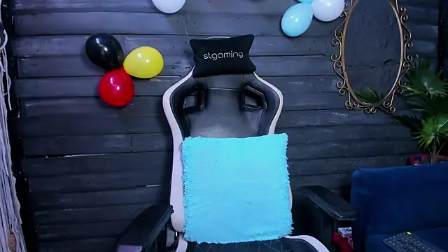 Victoria_kyler live