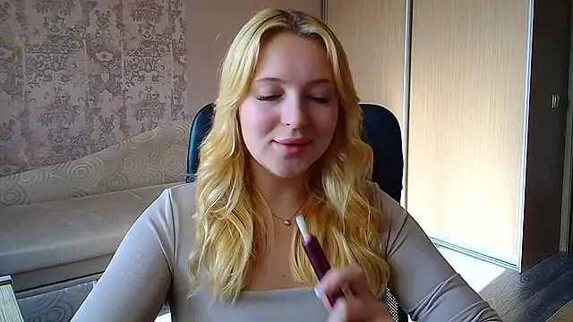 Milka_kiss_ live