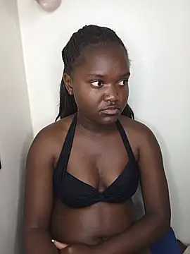 little_creamy live