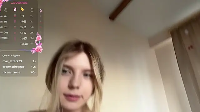 FruityXo live