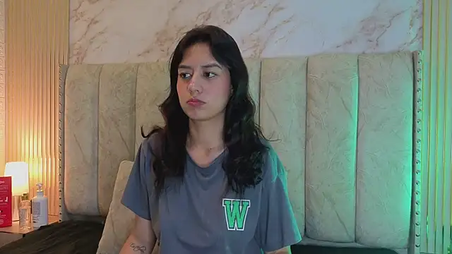 Alahia_Bloom live