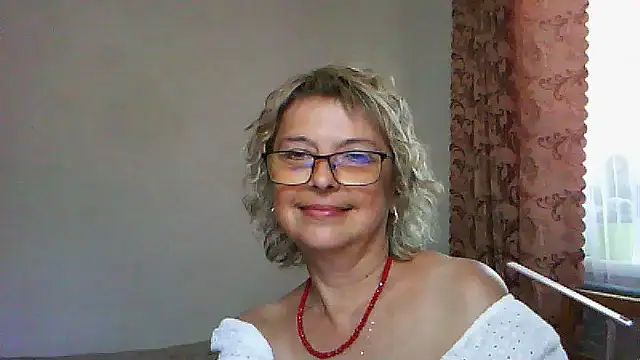 ElizabethGorden live