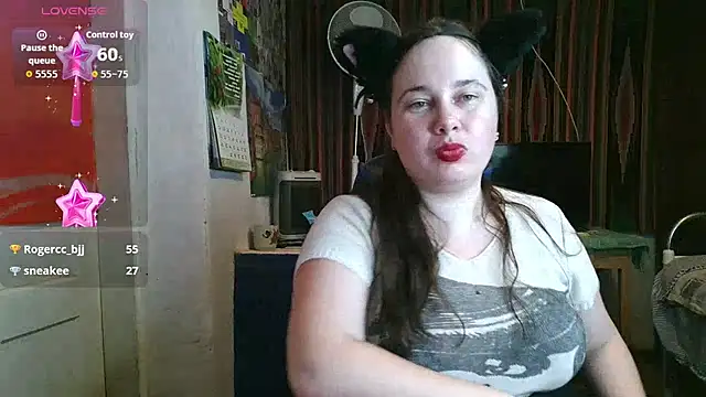 Cora_Maro live