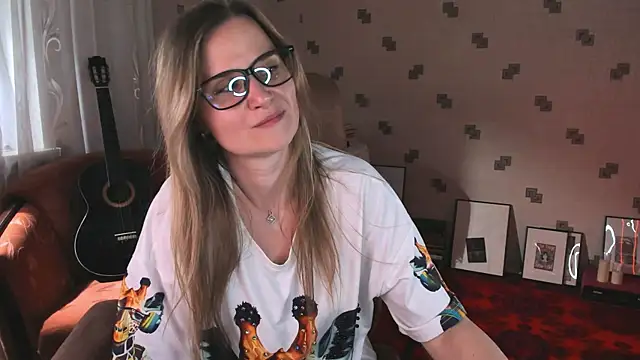 MiaSparkes live