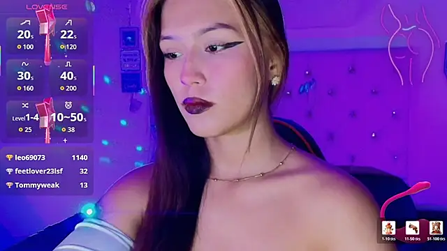 naomifire_ live