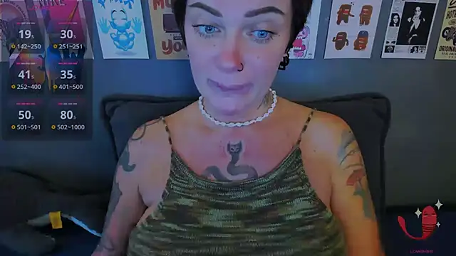 EllieOz live