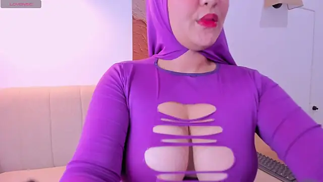 Malika_Noor live