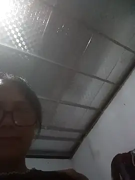 Vieekee live