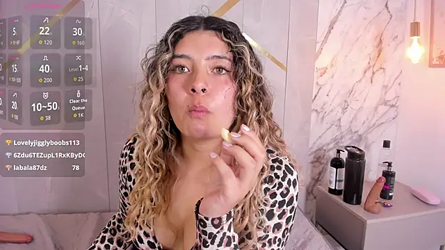 ChloeBelle_ live