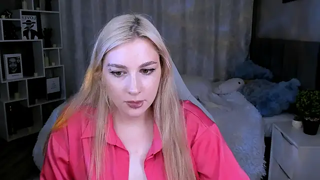 AmaliaWinslet live