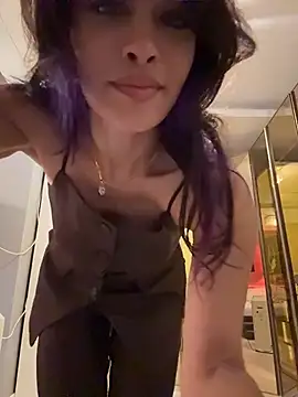 DarkDesin live