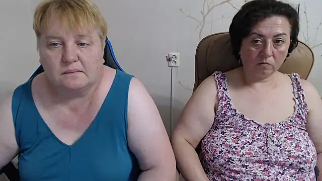 Lindy-Jeanie live