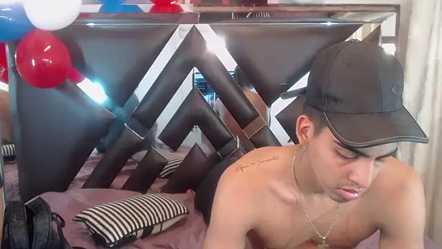 Milo_and_Mily live