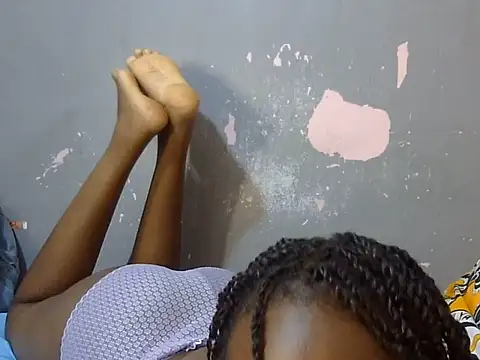 Petite_Ebony10 live