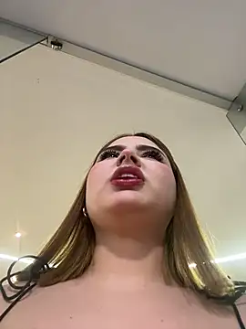 Beella1_ live