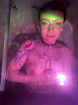 Broklinwhite_ live