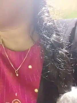 Monika_telugu_queen live