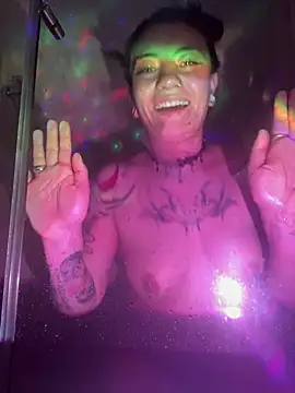 Broklinwhite_ live