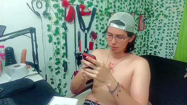 Andy_gray live