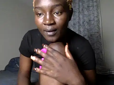 ebonyshawry live