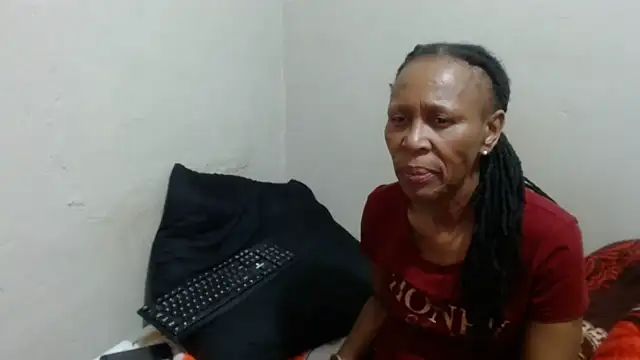 Ebonysweetcougar live