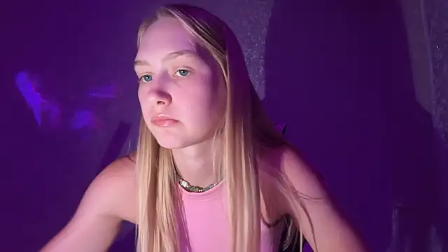 blondegirl2026 live