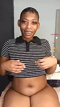 QueenZara_202 live
