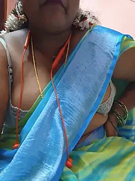 yalini1431 live