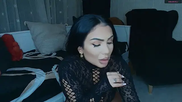 mistress_meryem live