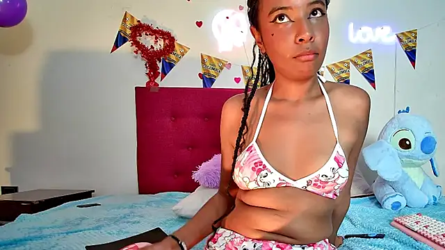 Ellie_Cute7 live