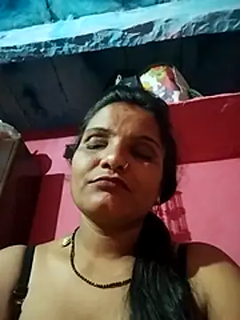 Cut_rani64 live