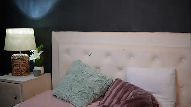 DaliaParis live