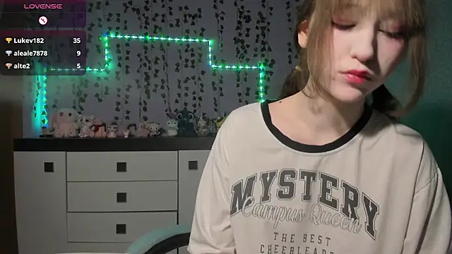 Yoonhee_ki live