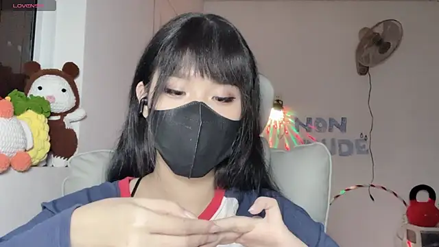 Tieu-May live