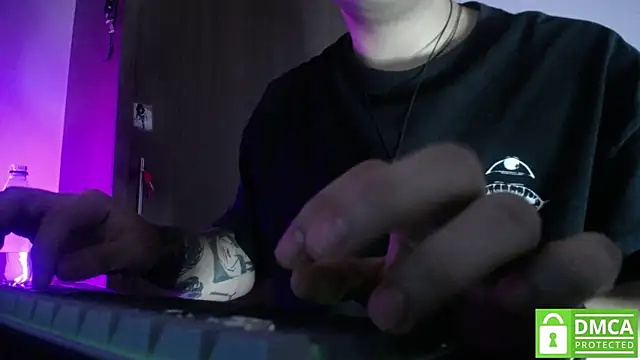 Greg_leach live