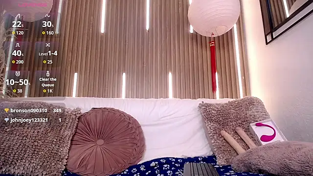 Cristopher_Wild live