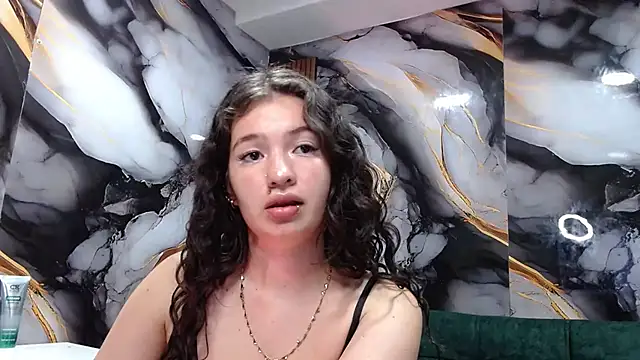 lilimini032 live