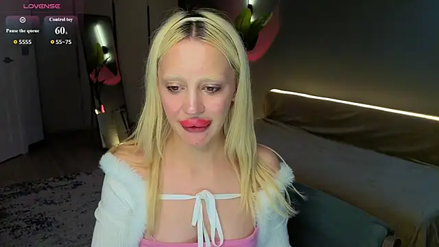 Luna_Beverly live