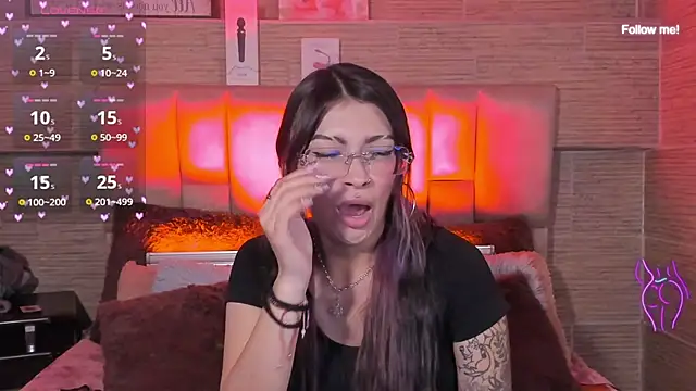 mia_devine_ live