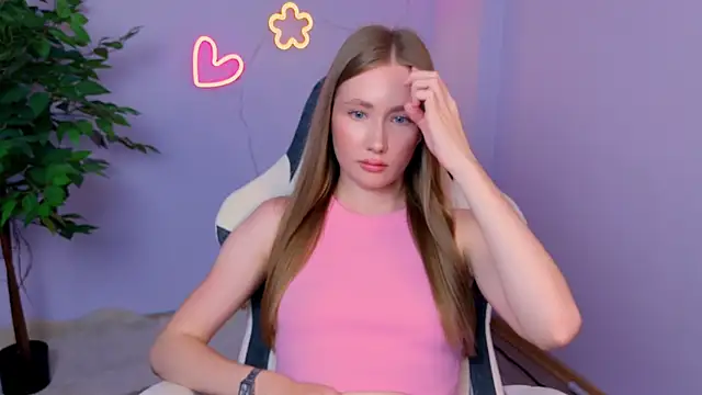 EllyColins live