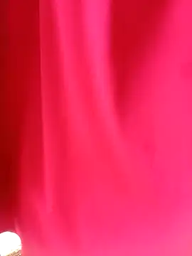 Yellow-pink live