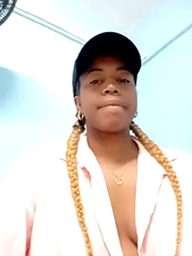 CukiGirl0 live