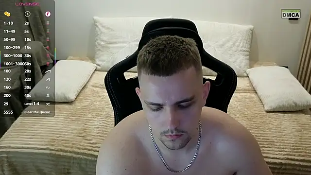 Larstar01 live