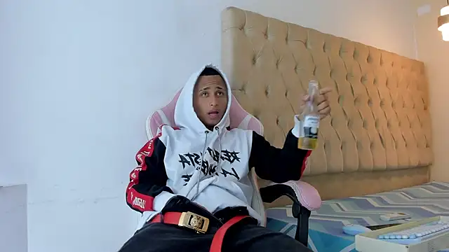 Supreme_Badboy live