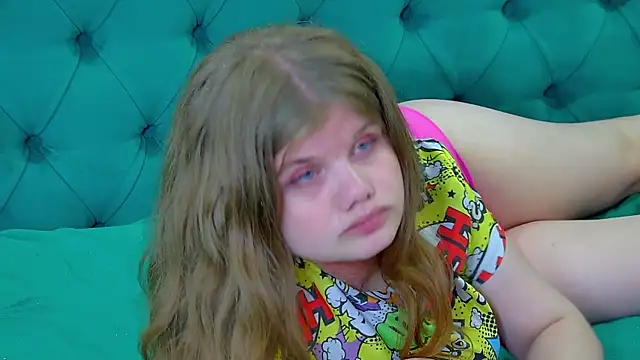 ChloeHalses live