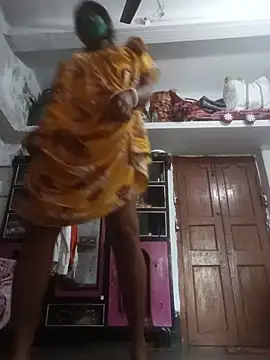 Simi-hot-boudi live