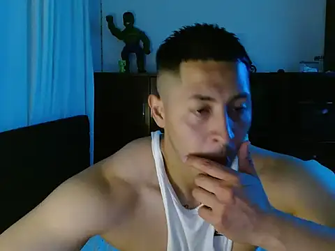 Spilios_low live