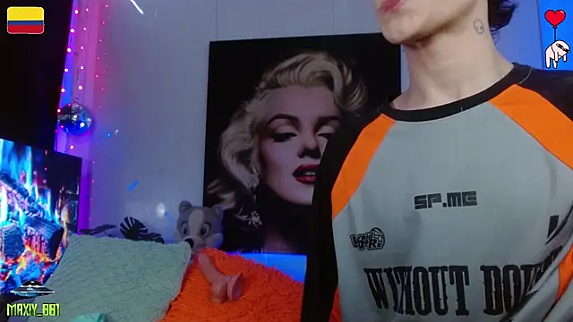 maxiy_001 live