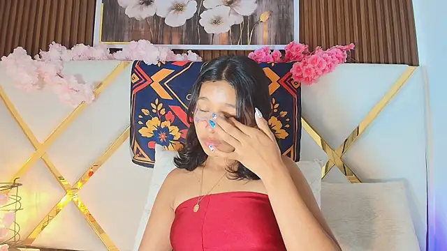 Real_virgin_Pussy live